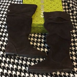 Never worn Gianni Bini suede boots.
